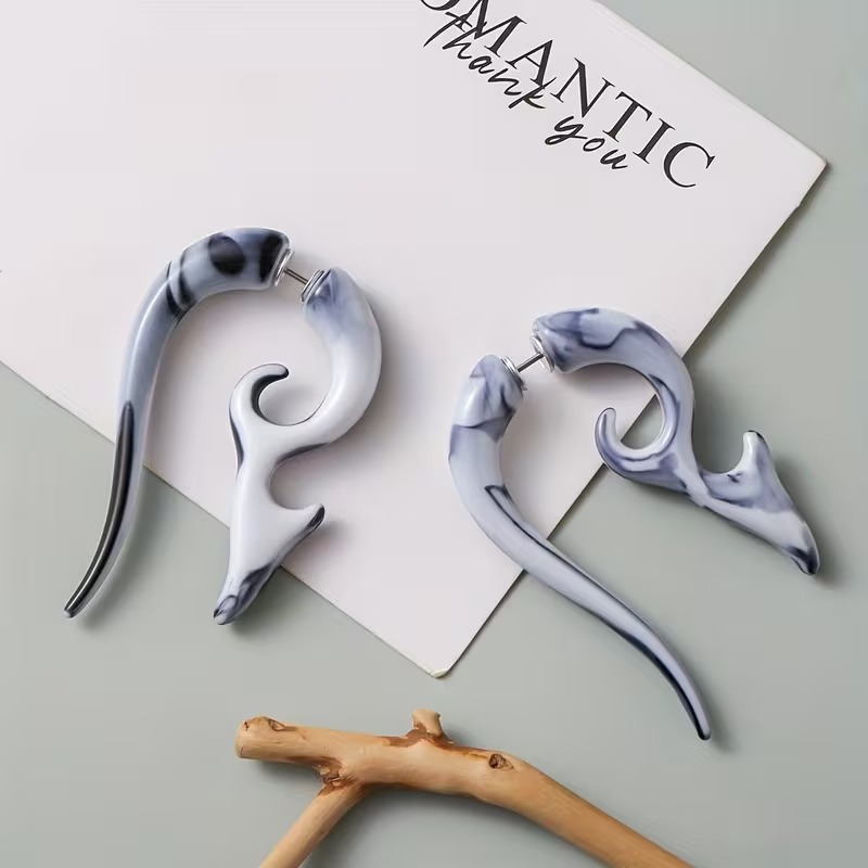 Aretes Neuw Asymmetry - Image 4